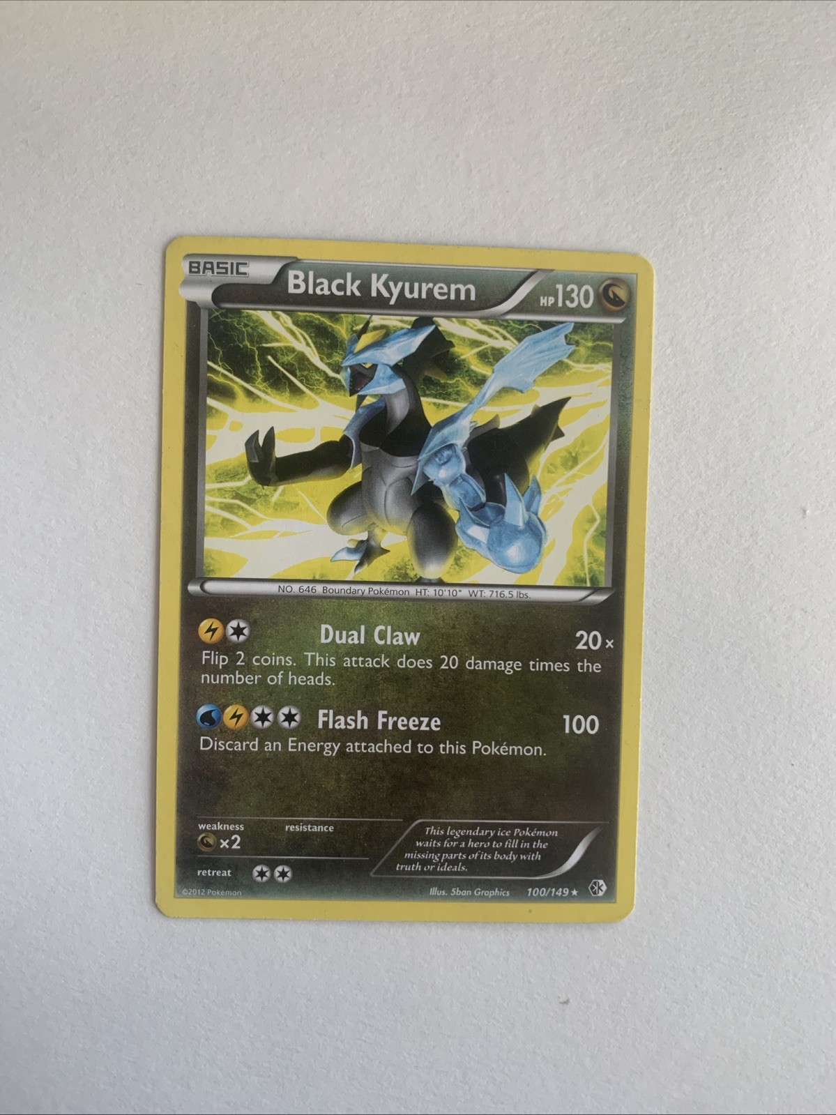 Black Kyurem 100/149 Boundaries Crossed Regular