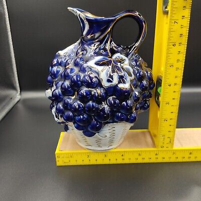 LFZ Lomonosov Imperial Porcelain Decanter Wine Grapes in a LFZ Lomonosov Imperial Porcelain Decanter Wine Grapes in a