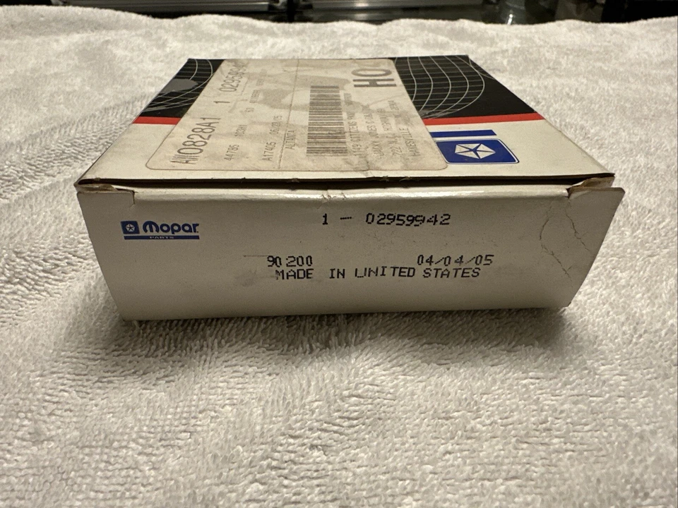 NOVO Rolamento de Roda Interno Traseiro Mopar 97-02 RAM 3500 02959942 FABRICANTE DE EQUIPAMENTO ORIGINAL - Imagem 2 de 3