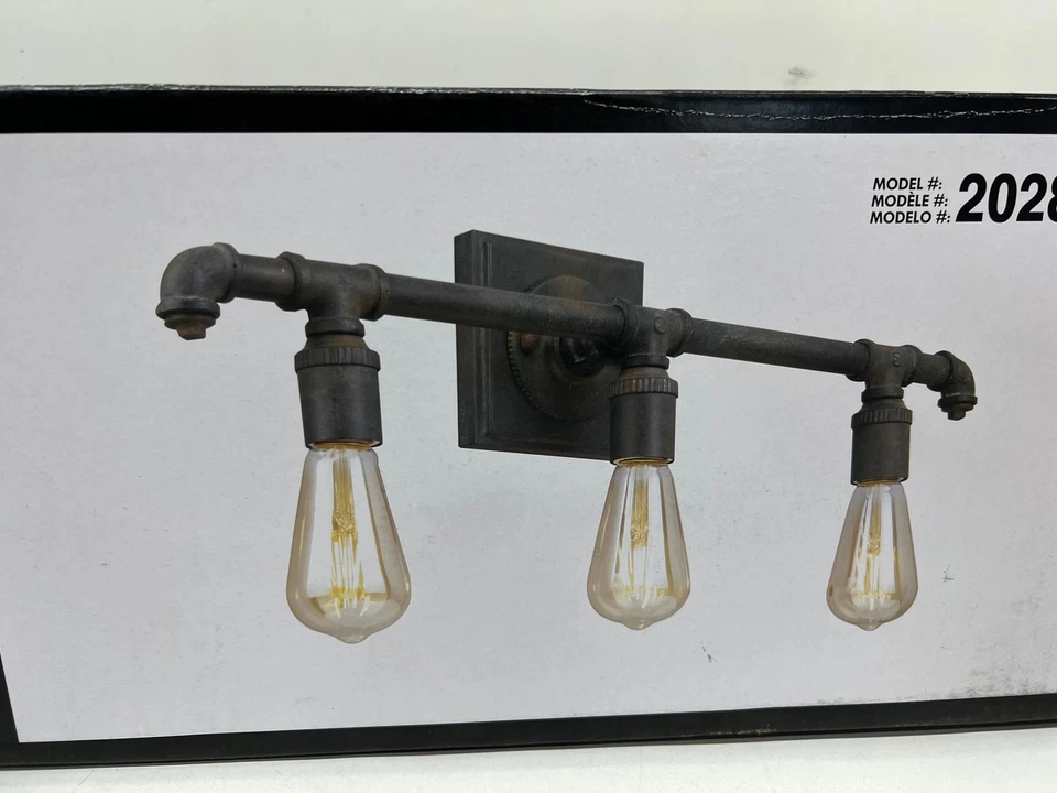 Eglo Wymer 23.11英寸 宽 x 5.51 英寸 H 3灯锌浴室梳妆灯202842A — 第 2/2 张图片