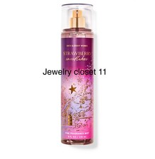 Bath  Body Works Strawberry Snowflakes Fine Fragrance Body Mist 8 oz New