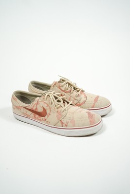 janoski blood splatter