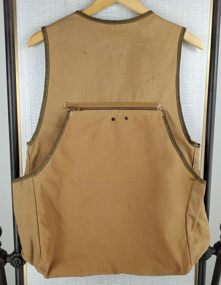 VTG CARHARTT Size Small USA Hunting Canvas Duck Corduroy Vest Mens Game Pouch - Image 2 of 4