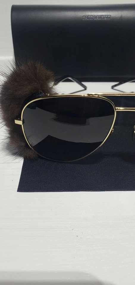 Nuevo RARO Genuino SAINT LAURENT Piel de Visón CLÁSICO 11 ESCUDOS Gafas de Sol Aviador BL Foto 4 de 4