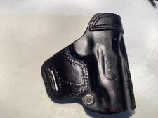 D A Leonard Avenger style 1911 Commander 4 1/4 inch used excellent holster maker