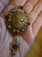 Brosche   Strass    Modeschmuck NEU  Kameo Vintage Style