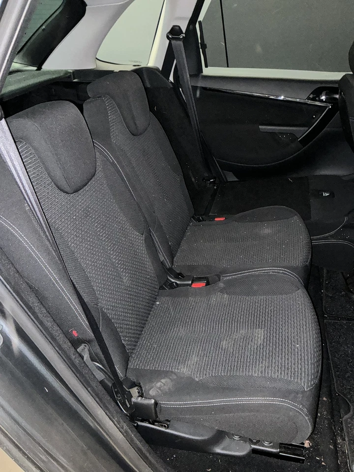 Sitzbank 2. Reihe Stoff klappbar CITROËN C4 I Picasso (U) 1.6 e-HDi 110  82 kW - Bild 1 von 1