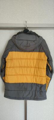 スノーボード BURTON AK PRIMALOFT Jacket size XS Burton AK Primaloft Men's Size XS Snowboard Jacket Yellow