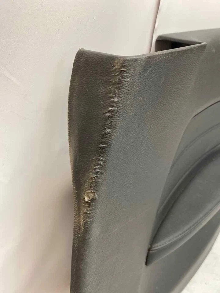 BMW 128I 2009 panel de ajuste trasero derecho del lado del pasajero OEM 299626901 RH Foto 3 de 4