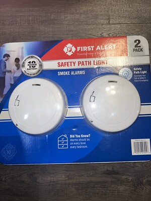 New Sealed! First Alert Photoelectric Smoke Alarm W/ Safety Path Light 2PK
