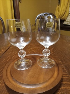 VINTAGE PAIR OF BOHEMIA CLAUDIA FINE LEAD CRYSTAL WINE GLASSES CZECHOSLOVAKIA