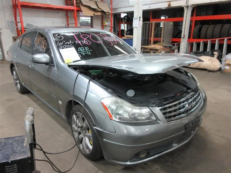 PIEZA PARK ASSIST INFINITI M35 M45 Q45 2006 06 2007 07 CÁMARA 946128 Foto 2 de 4