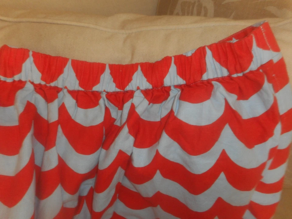 FALDA COMPLETA MARIMEKKO WAVE 50 % LINO 50 % ALGODÓN CINTURA 26-27 NUEVA SIN ETIQUETAS Foto 3 de 4