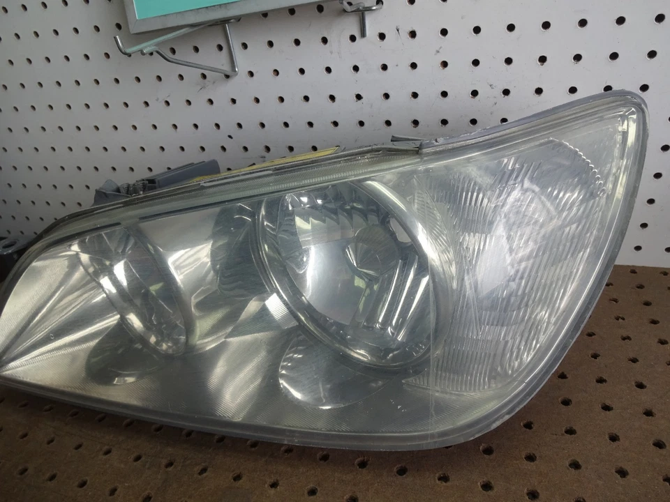 Faro oculto xenón conductor izquierdo Lexus IS 300 2001 2005 OEM 2002 2003 2004  Foto 2 de 4
