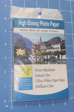AMT Corp. Heavy Wt. High Glossy Photo Paper -  4"x 6"   20 Sheets