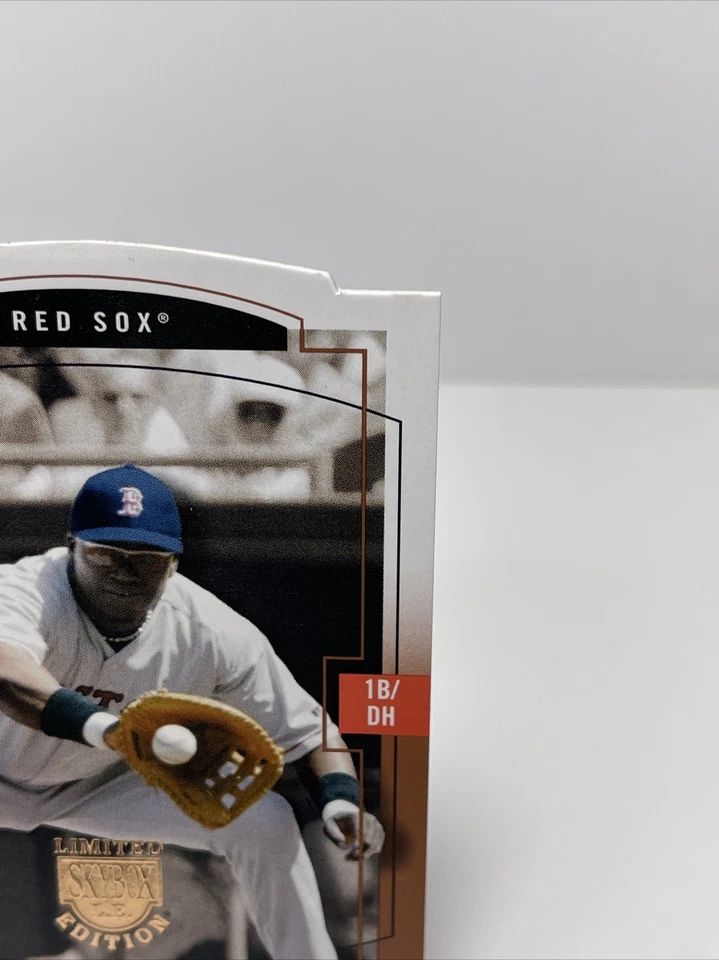 Fleer Skybox L.E 2004 fotógrafo prueba troquelado David Ortiz 10/25 Medias Rojas Foto 3 de 4