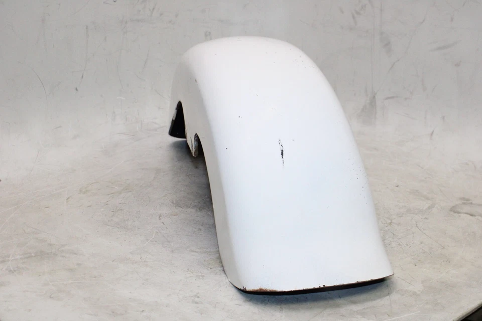 1996 HARLEY-DAVIDSON SOFTAIL OEM FRONT WHEEL FENDER - Image 4 of 4