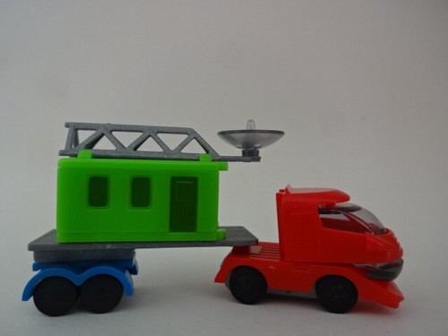 Busse & Trucks von Ferrero 2002/ Roter Truck mit mobilen Umwelt-Labor