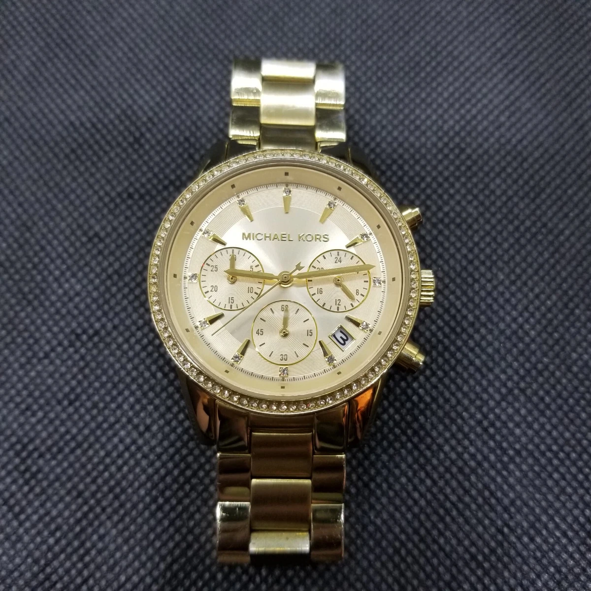 Michael Kors Gold Tone Chronograph Date Rhinestone Classy Dress Watch VTG 37mm