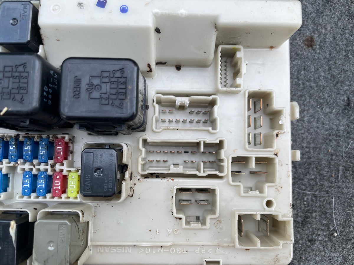02-06 ALTIMA Engine Fuse Box Relay Control Module OEM