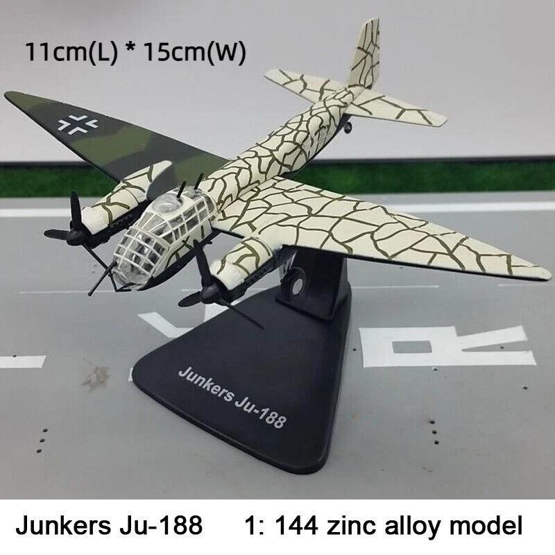 1:144 WWII German Junkers Ju 188 Bomber Aircraft Model Alloy Military Collection - Image 2 of 4