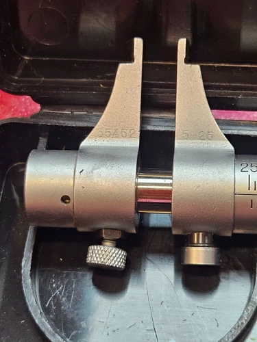 MITUTOYO micrometer - pls see pictures 5-25 145-185A