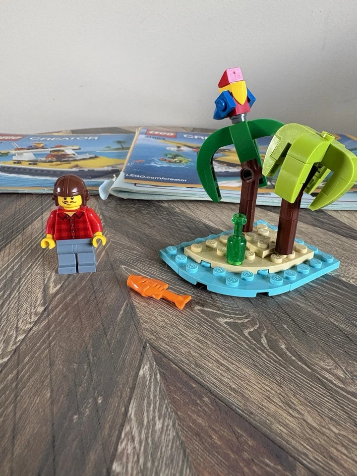 LEGO CREATOR: Island Adventures (31064) and Treehouse (31010), photo 3 of 5