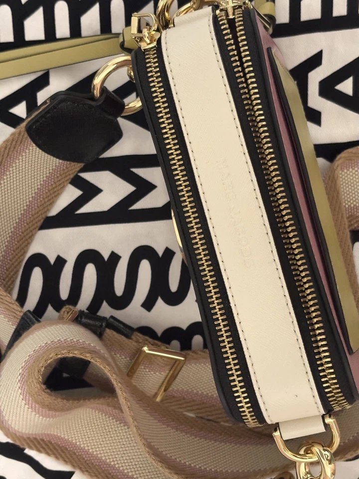 Marc Jacobs: The Snapshot Crossbody Bag Pink (Brand New) - Image 3 of 3