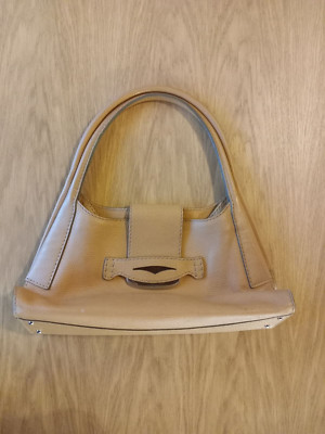 TOD'S Tan Leather Shoulder Handbag Slightly east west style