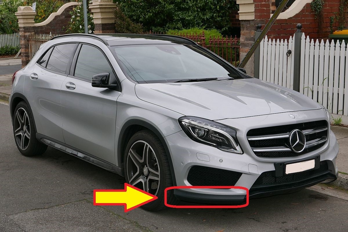 NEW GENUINE MERCEDES BENZ MB GLA X156 AMG FRONT BUMPER LOWER TRIM 