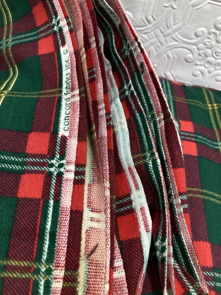 De Colección Tela Concord Lona Pesada Franela Verde Rojo Amarillo Blanco Cuadros 5Y x44"W Foto 3 de 4