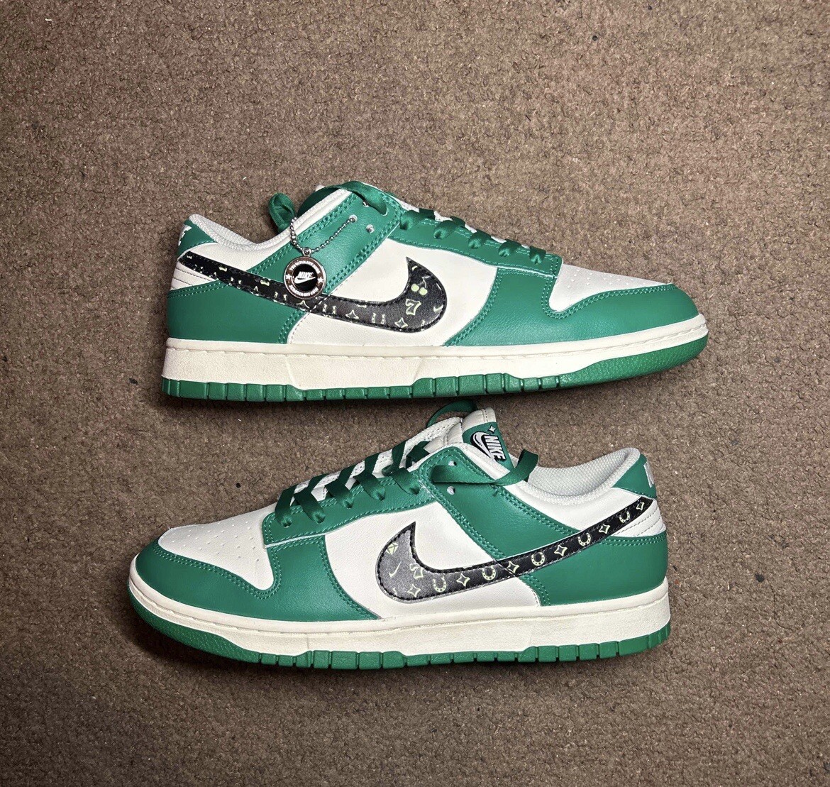 靴 SE Lottery \"Pale Ivory/Malachite\" Dunk Low SE 'Lottery Pack Malachite' - Nike - DR9654 100