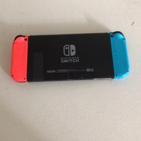 Nintendo Switch Console 32GB Neon Blue/Neon Red Joy-Con w/ Carrying Case