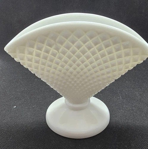 Vtg Hobnail milk glass fan vase Westmoreland diamond point 5"