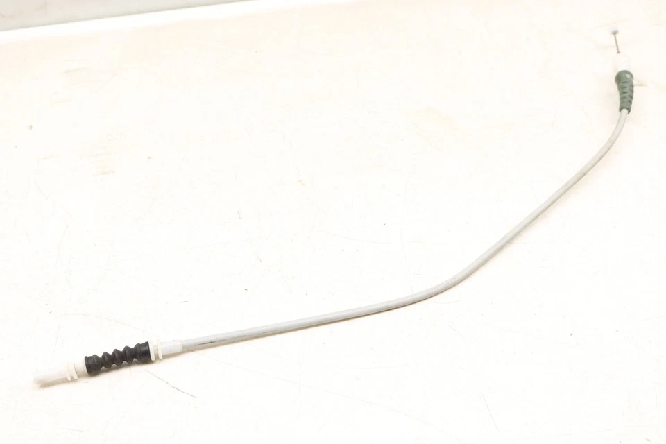 BMW 320I XDRIVE 2013-2018 - Cable Bowden de liberación de manija de puerta exterior trasera Foto 4 de 4