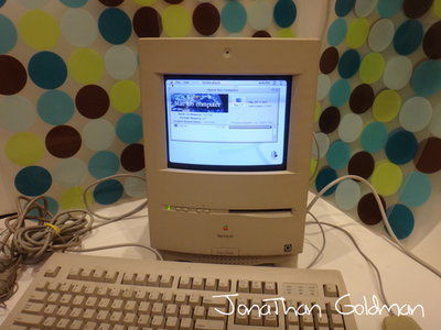Vintage Apple Macintosh Color Classic Mystic 300GB HD with System