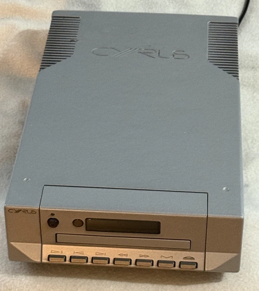 MISSION CYRUS DAD 1.5 CD Player