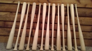 13 baseball bat halves to make american flag or headboard 34 inch