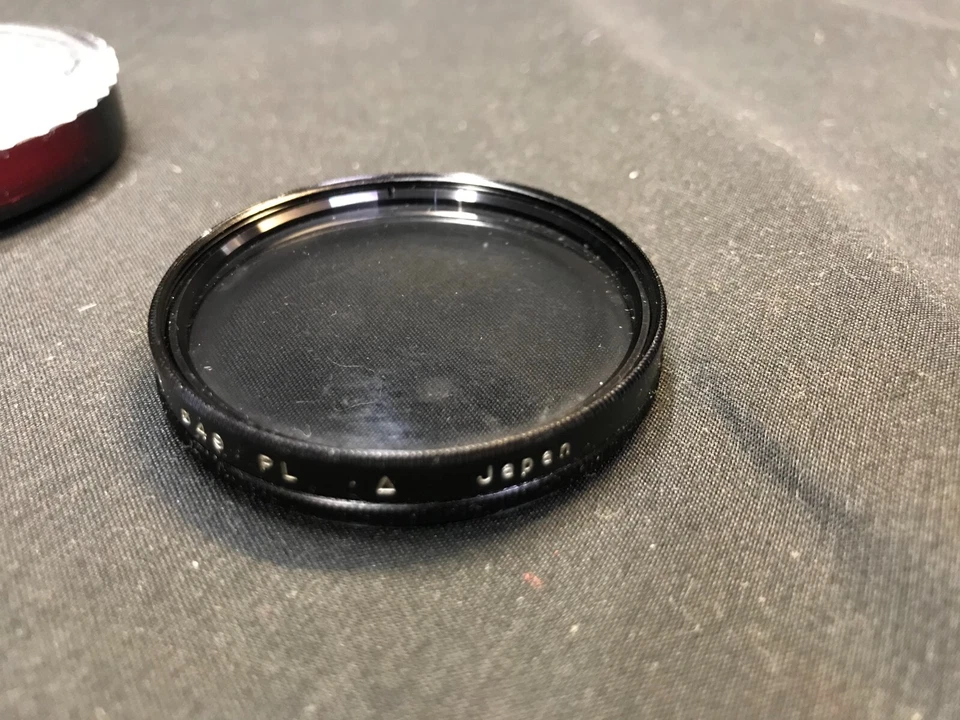 Soligor PL Polar 49mm Camera Lens Filter w/ Instruction Sheet Made in Japan - Image 3 of 4