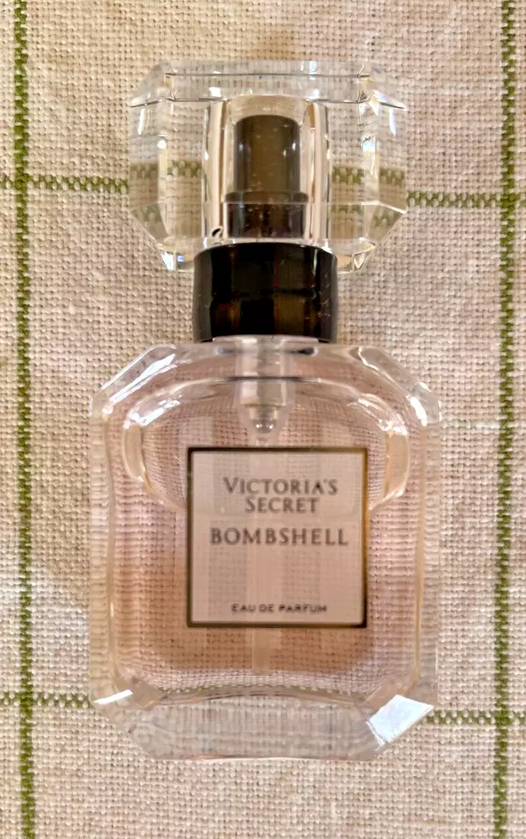 VICTORIA'S SECRET BOMBSHELL 0.25 FL. OZ. EAU DE PARFUM/ PERFUME IN