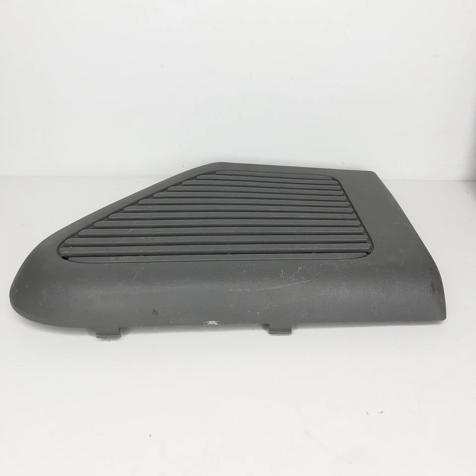 Cubierta de altavoz de puerta delantera izquierda Isuzu Rodeo 1991-1997 gris OEM Foto 2 de 4