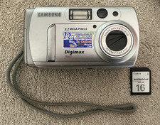 Samsung Digimax 360 3.2 Megapixel Digital Camera Tested/Working w/ 16MB MMC