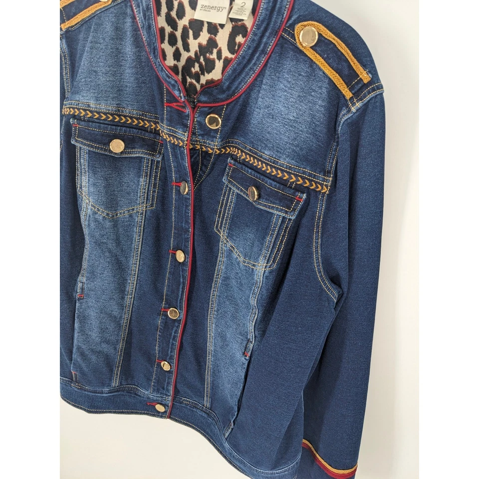 Chaqueta Zenergy by Chicos Mujer Grande Azul Bordado Denim Abrigo Militar Maduro Foto 2 de 4
