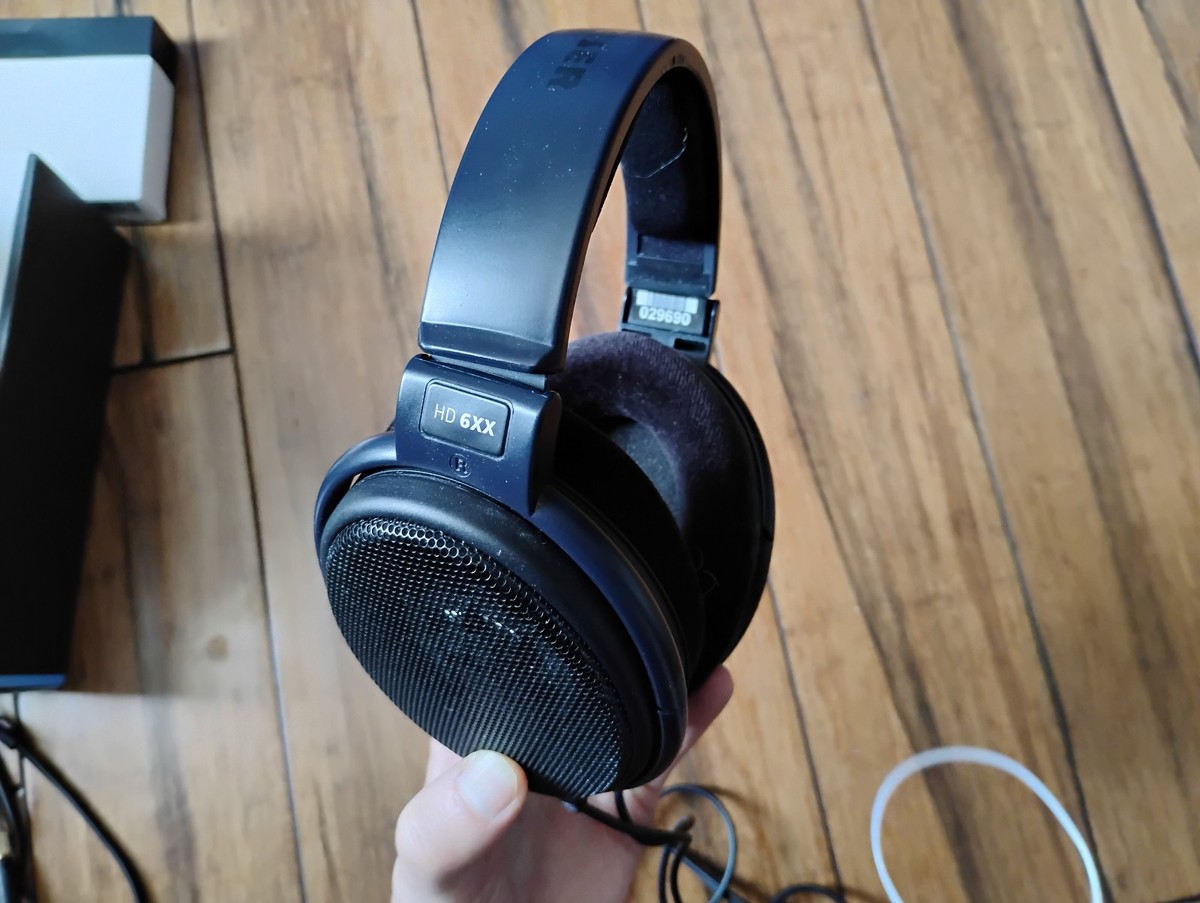 Massdrop x Sennheiser HD 6XXヘッドホン Massdrop × Sennheiser HD 6XX 個人輸入で購入してみた | じゃが畑