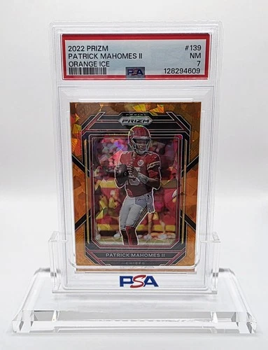 Patrick Mahomes II 2022 Panini Prizm Orange Ice No. 139 PSA 7