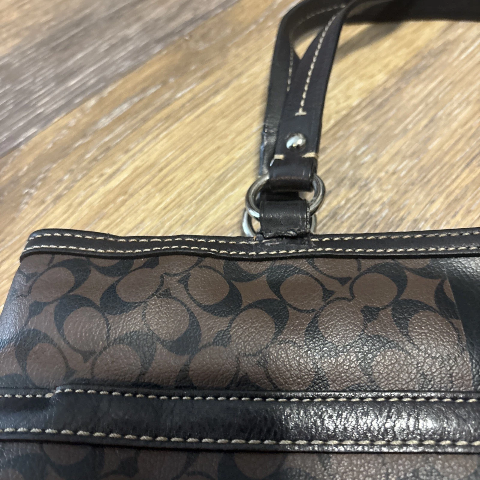 Borsa Coach Chelsea Heritage a righe marrone firmata in pelle doppia F15137