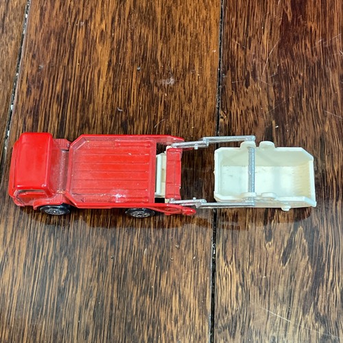 Corgi Juniors Whizz Wheels - Ford D1000 Skip Bin Truck - Picture 4 of 7