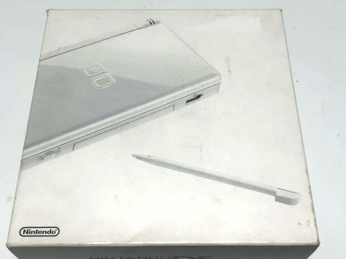 Nintendo DS Lite - White Handheld Console with Charger, manual and Box Great - Picture 6 of 9