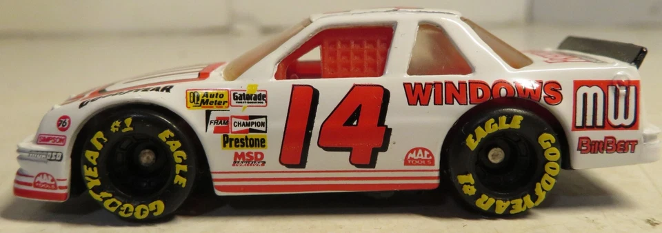Matchbox Chevrolet Lumina #14 Terry Labonte MW Windows NASCAR 1/64 Loose Toy Car - Image 2 of 4