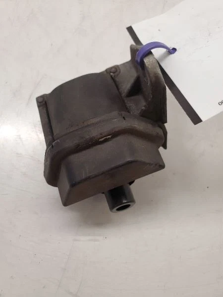 BMW 750IL, Left Ignition Coil, 1988-1994, 5.0L,12V, 12-13-1-742-926 - Image 2 of 4